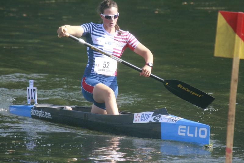 Clémence Leblanc, championne du monde junior de marathon en canoë!!!!!